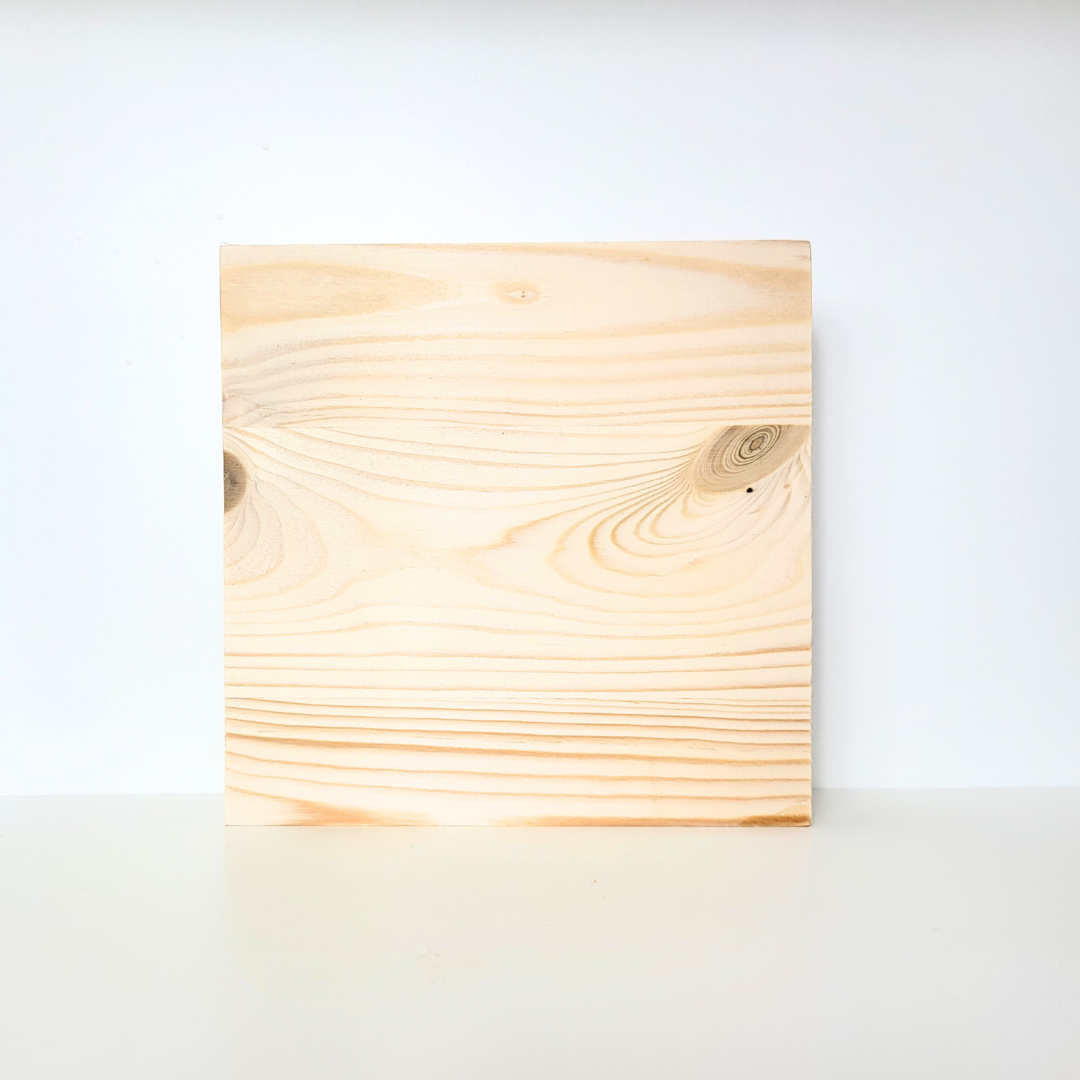 Planche en bois | 20x20cm – L'Atelier Sur Le Fil Planche en bois | 20x20cm – L'Atelier Sur Le Fil
